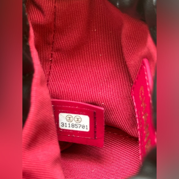 CHANEL “about pearls” mini quilted bag - never been worn - Like New✨ - Picture 11 of 12